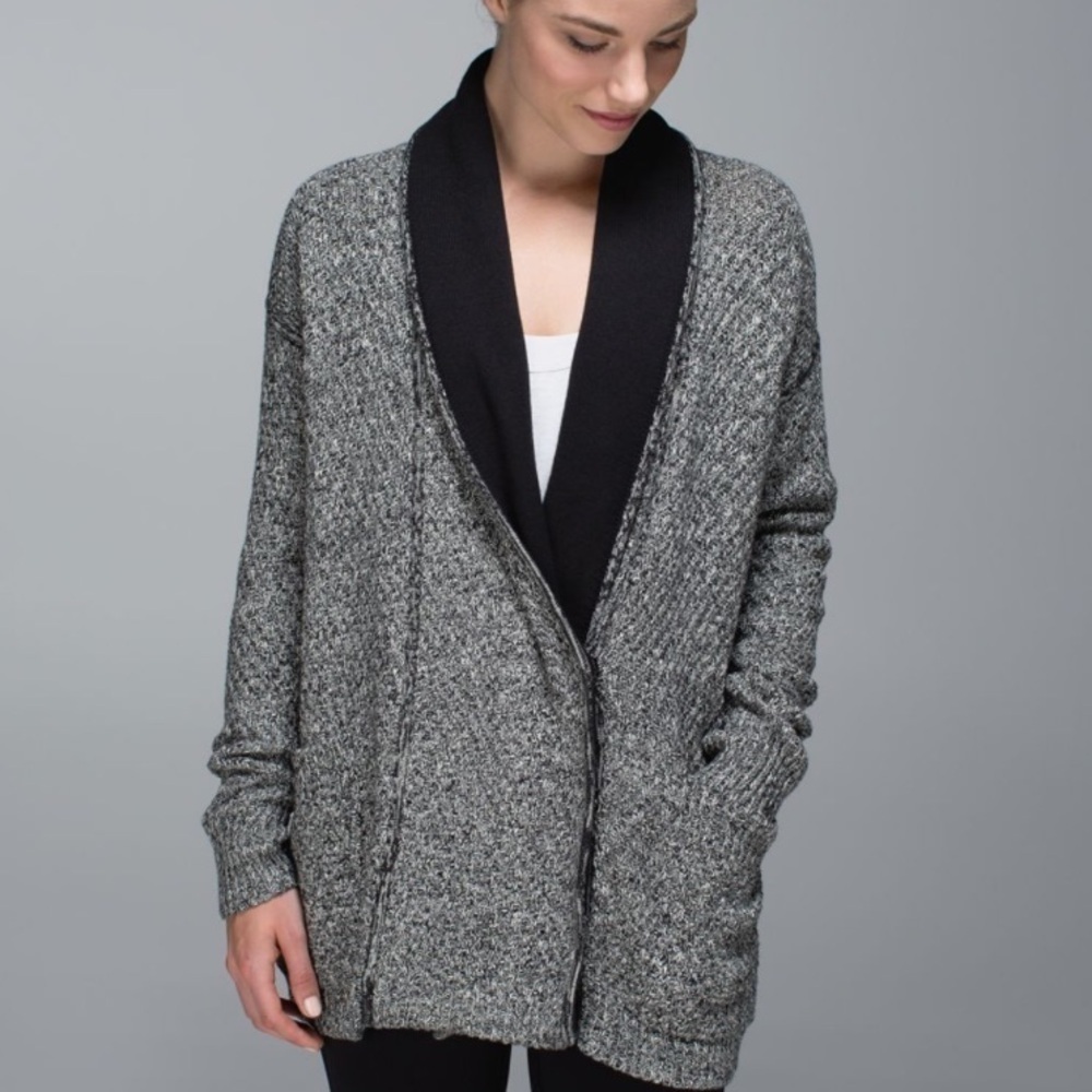 Lululemon Post Practice Cardigan - Picture 8 of 9